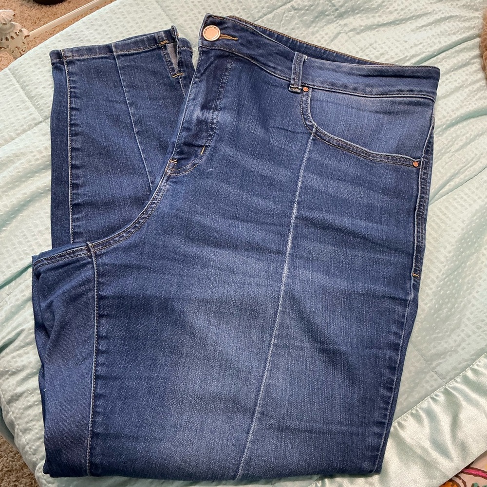Maurice’s Everflex Super Skinny Ankle high rise Jeans